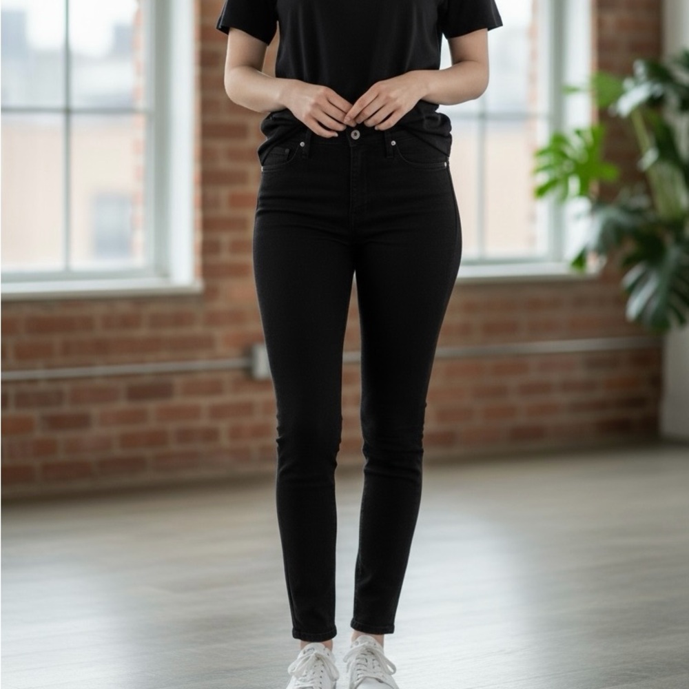 PAIGE Women's Jet Black Skinny Jeans